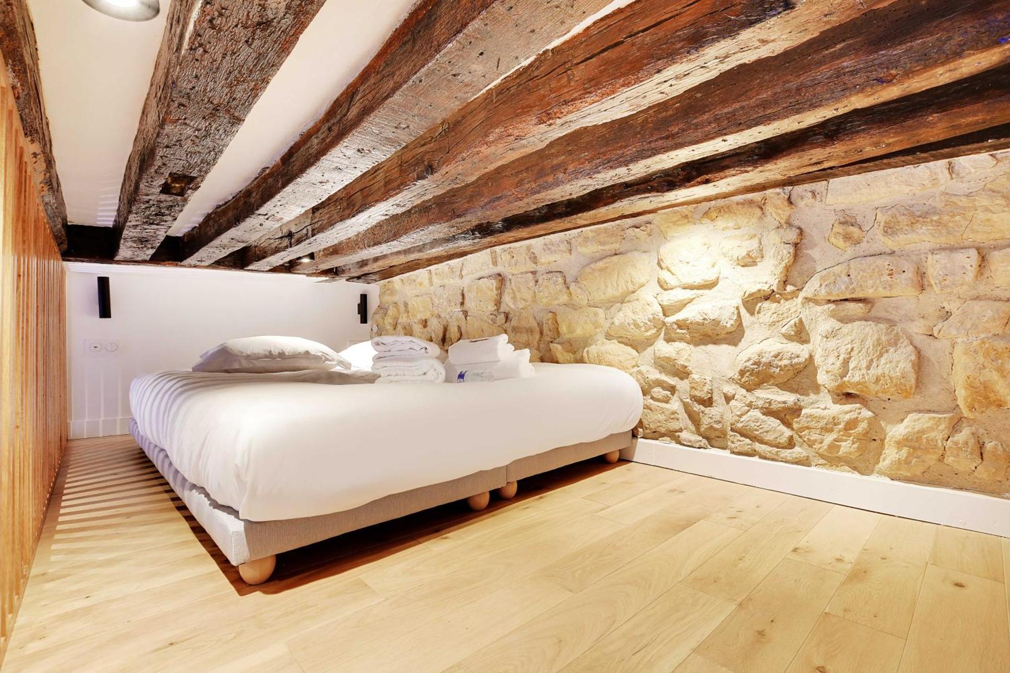 Magnificent - 1br-4p - Place Des Vosges Parijs